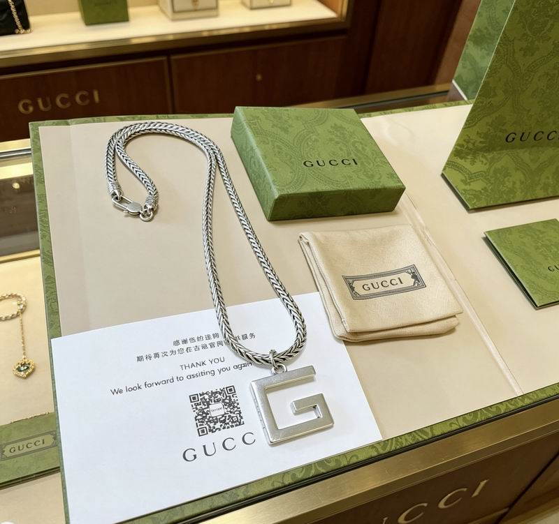Gucci Necklace 05yxs104